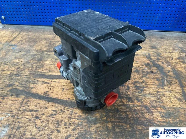 Scania EBS module – Scania 2653379 - Elektrisk system for Lastebil: bilde 3 Scania EBS module – Scania 2653379 - Elektrisk system for Lastebil: bilde 3