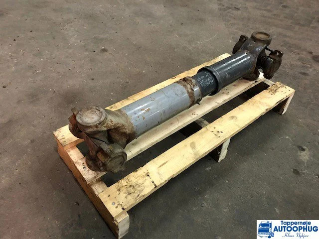 Scania P420 kardan / propeller shaft P/N: 1321713 / 1796581 - Aksel og deler for Lastebil: bilde 1 Scania P420 kardan / propeller shaft P/N: 1321713 / 1796581 - Aksel og deler for Lastebil: bilde 1