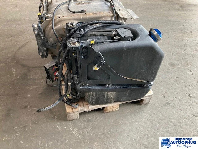 Scania adblue tank / reductant tank Scania 2919673 - AdBlue tank for Lastebil: bilde 1 Scania adblue tank / reductant tank Scania 2919673 - AdBlue tank for Lastebil: bilde 1