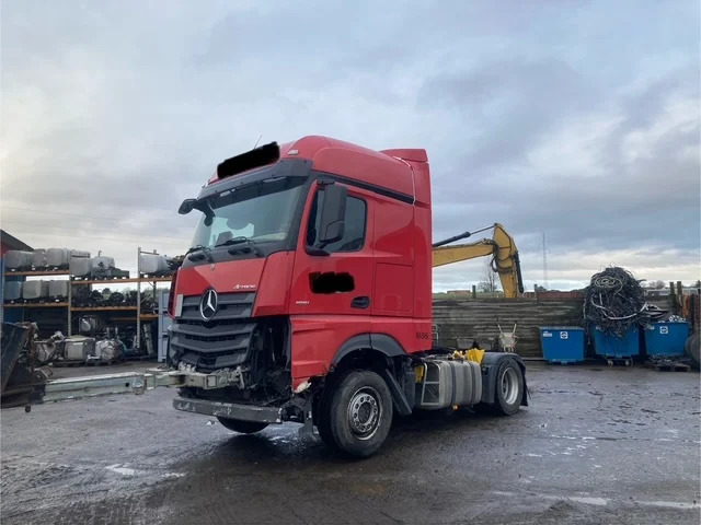 Mercedes Actros 1851 - Trekkvogn: bilde 1 Mercedes Actros 1851 - Trekkvogn: bilde 1