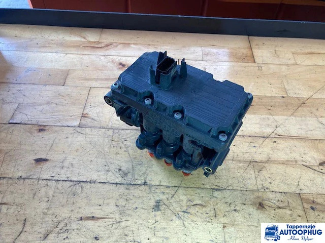 Volvo 21133934 – Volvo level control valve - Elektrisk system for Lastebil: bilde 1 Volvo 21133934 – Volvo level control valve - Elektrisk system for Lastebil: bilde 1