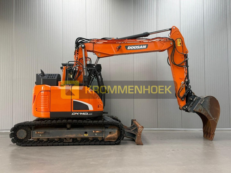 Doosan DX 140 LCR-5 Oilquick - Beltegraver: bilde 5 Doosan DX 140 LCR-5 Oilquick - Beltegraver: bilde 5