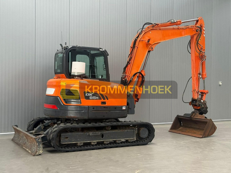 Doosan DX 85R-3 - Minigraver: bilde 4 Doosan DX 85R-3 - Minigraver: bilde 4