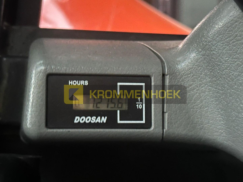 Minigraver Doosan DX 85R-3: bilde 7 Minigraver Doosan DX 85R-3: bilde 7