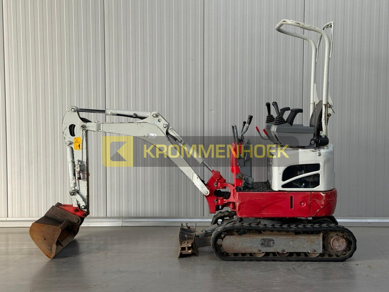 Takeuchi TB 210 R - Minigraver: bilde 1 Takeuchi TB 210 R - Minigraver: bilde 1