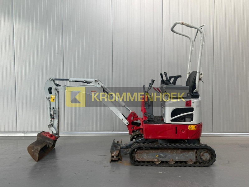 Takeuchi TB 210 R - Minigraver: bilde 1 Takeuchi TB 210 R - Minigraver: bilde 1