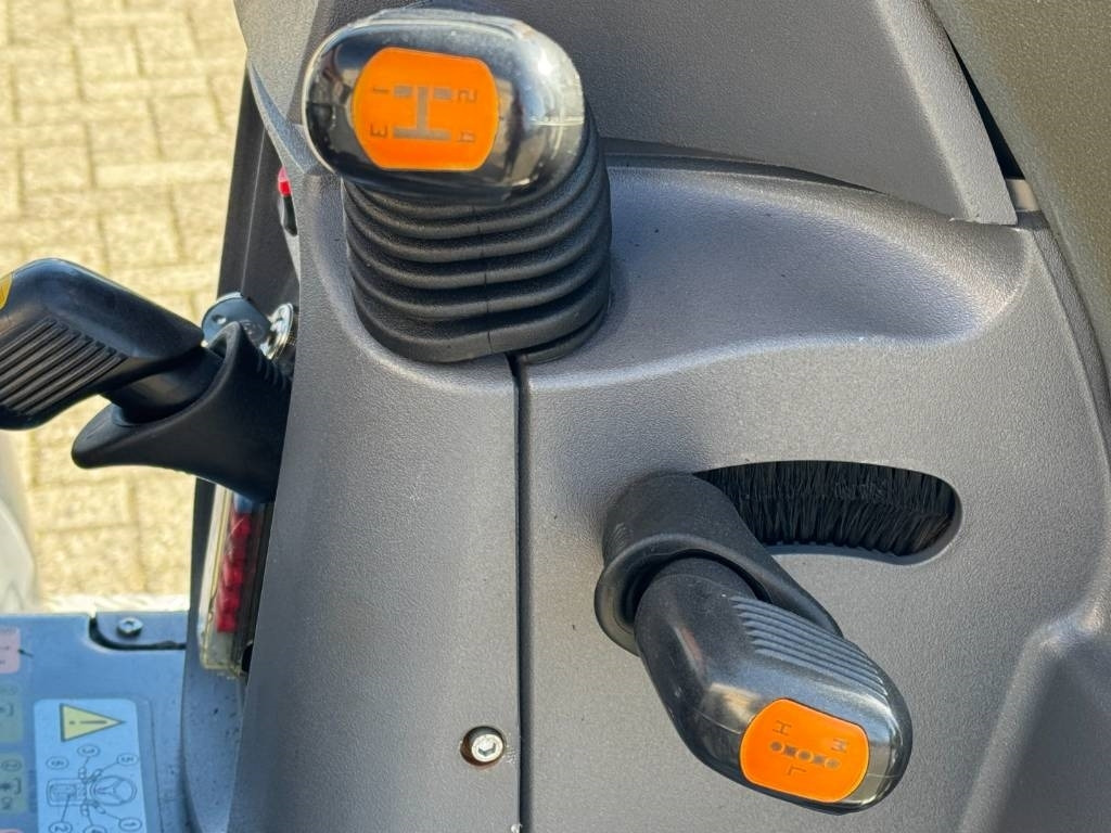 Traktor Lamborghini EGO 55, 287 hours!: bilde 18 Traktor Lamborghini EGO 55, 287 hours!: bilde 18