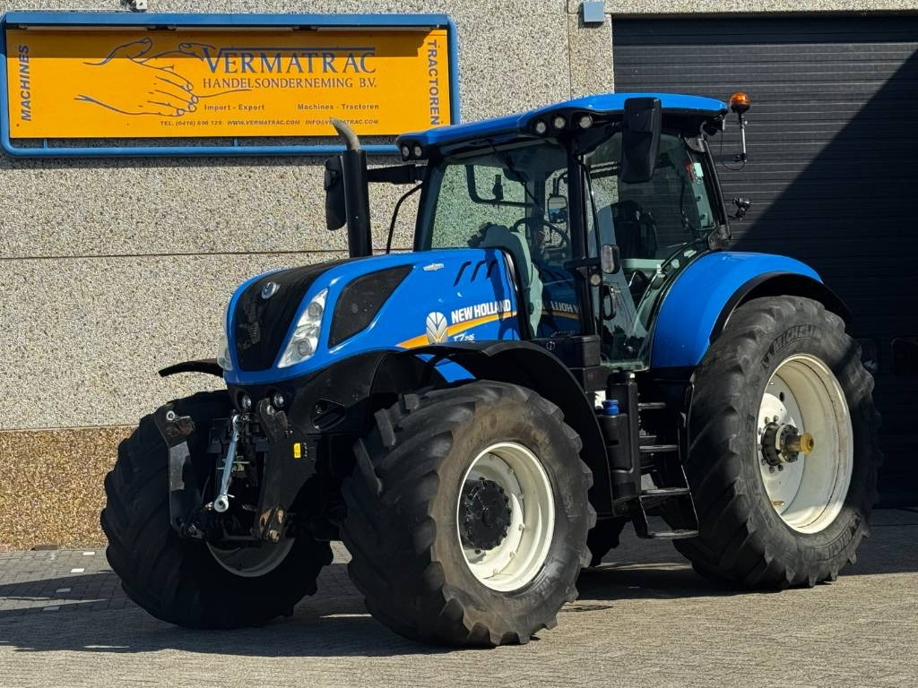 New Holland T7.245 Auto Command, GPS complete, frontlinkage - Traktor: bilde 1 New Holland T7.245 Auto Command, GPS complete, frontlinkage - Traktor: bilde 1