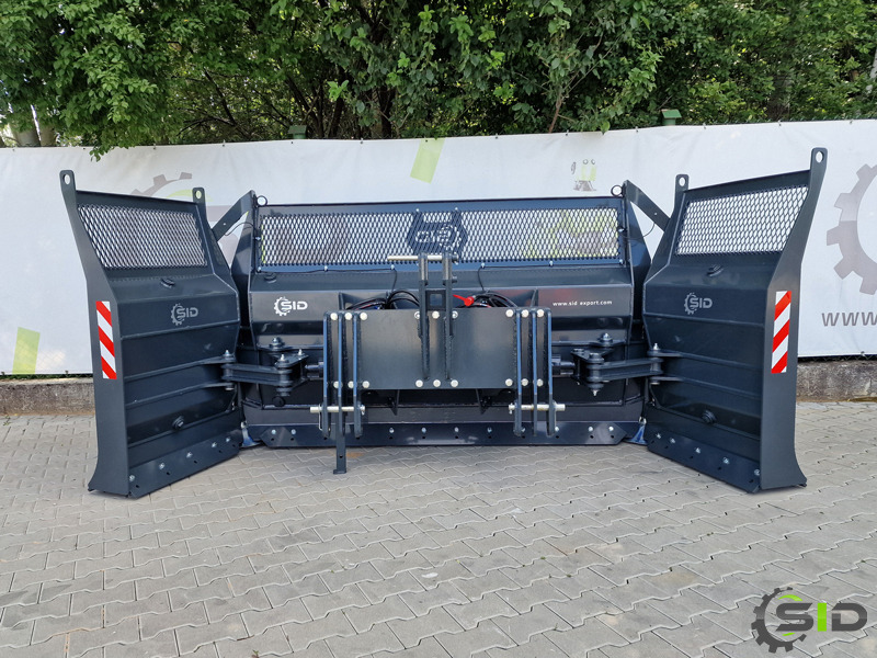 SID Maisschild Silogabel Flachschieber / Le bulldozer à maïs/ Corn plough / Silage blade /maize shield 4,5 m 3P.2+3 - Etter-innhøsting utstyr: bilde 3 SID Maisschild Silogabel Flachschieber / Le bulldozer à maïs/ Corn plough / Silage blade /maize shield 4,5 m 3P.2+3 - Etter-innhøsting utstyr: bilde 3