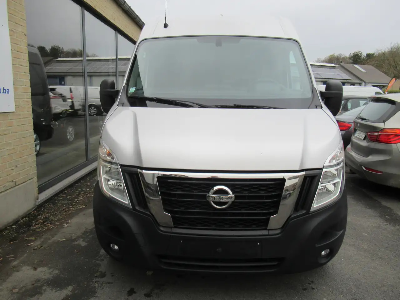 Nissan Interstar L2H2 clim navi 16500€+tva/btw - Kassebil: bilde 3 Nissan Interstar L2H2 clim navi 16500€+tva/btw - Kassebil: bilde 3