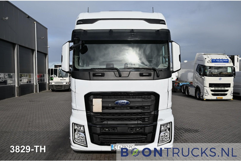 Ford F-MAX 500 4x2 | EURO6 * 2x FUEL TANK * ACC * 2x AVAILABLE - Trekkvogn: bilde 3 Ford F-MAX 500 4x2 | EURO6 * 2x FUEL TANK * ACC * 2x AVAILABLE - Trekkvogn: bilde 3