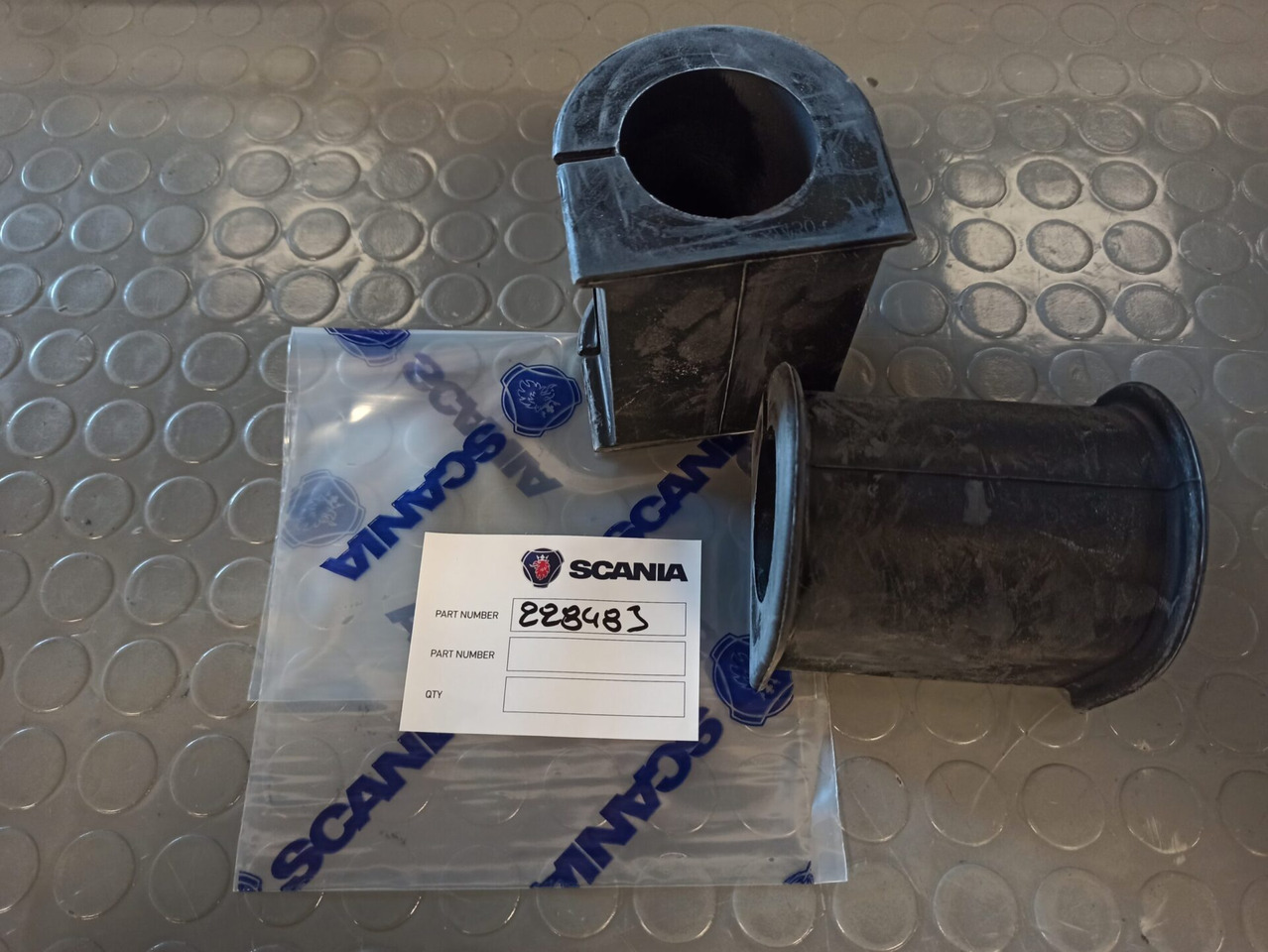 SCANIA TORSION BAR BEARING - 228483 - Aksel og deler for Lastebil: bilde 1 SCANIA TORSION BAR BEARING - 228483 - Aksel og deler for Lastebil: bilde 1