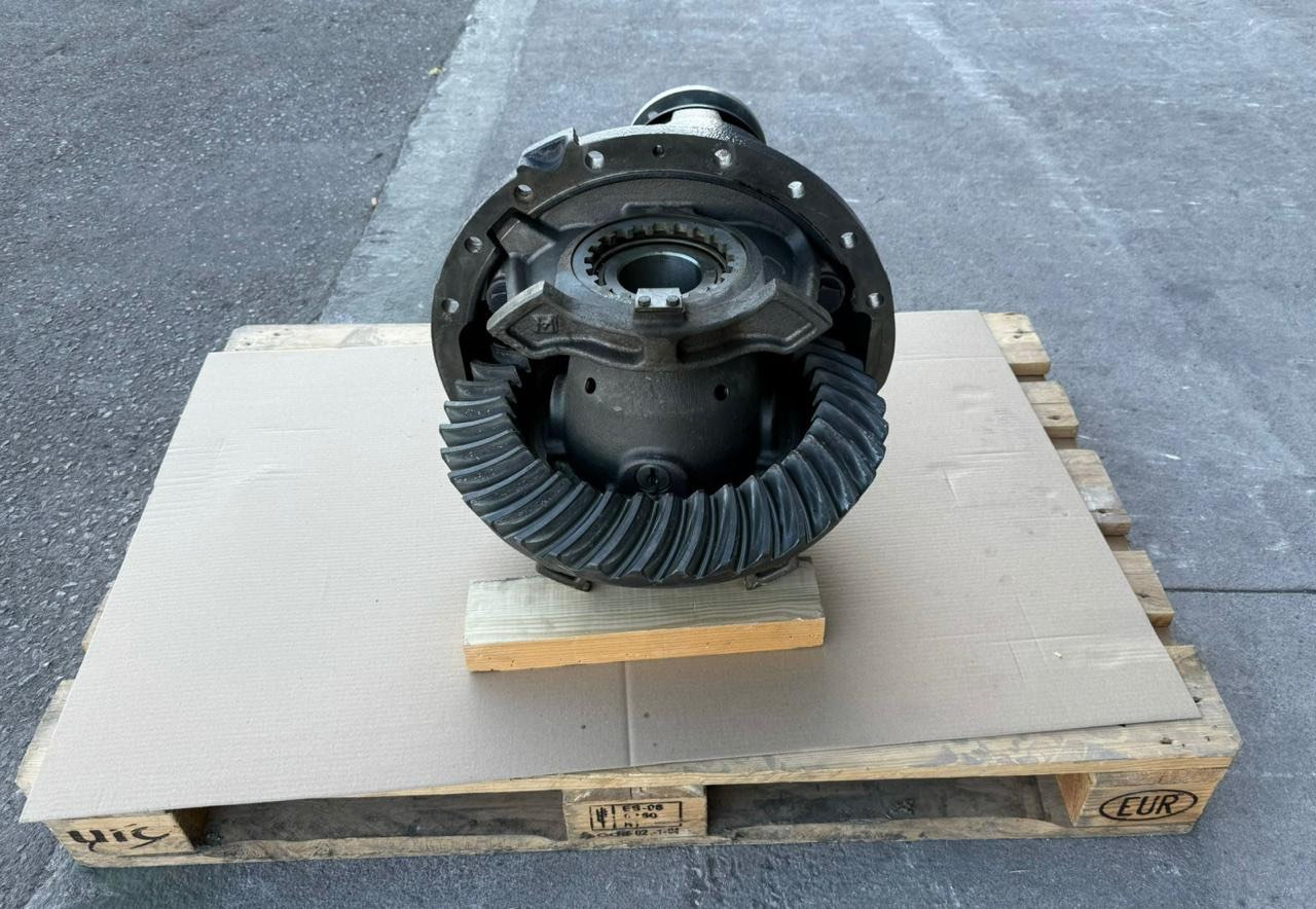VOLVO Differential Groups 20864048 - Aksel og deler for Lastebil: bilde 1 VOLVO Differential Groups 20864048 - Aksel og deler for Lastebil: bilde 1