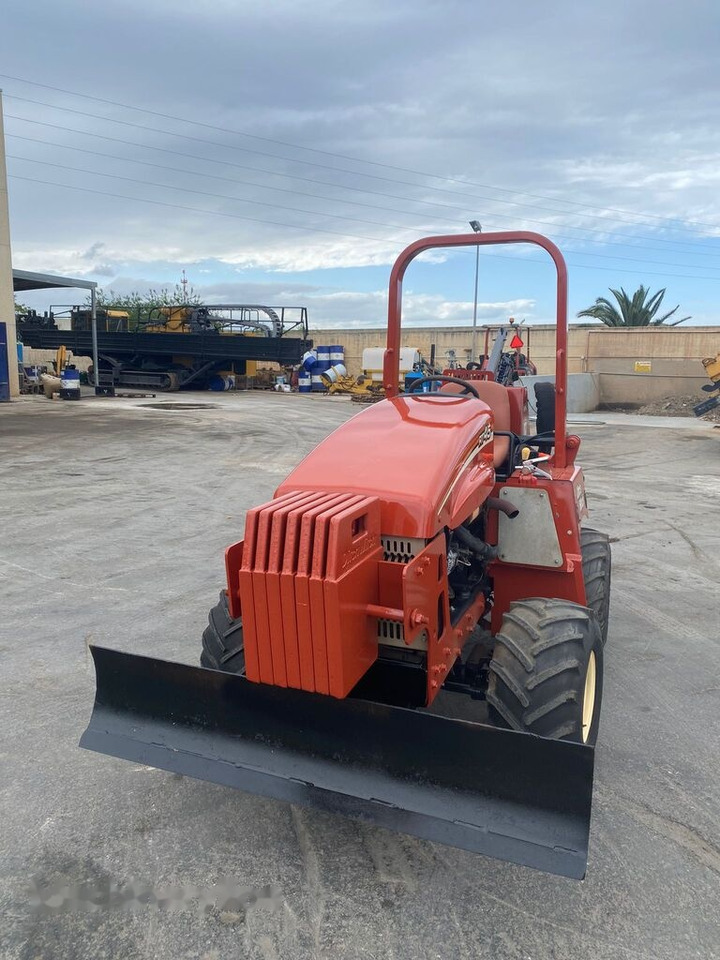 Ditch-Witch RT45 - Grøftegraver: bilde 3 Ditch-Witch RT45 - Grøftegraver: bilde 3