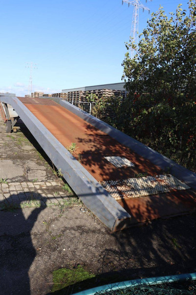 AP - Planhenger/ Flathenger: bilde 4 AP - Planhenger/ Flathenger: bilde 4