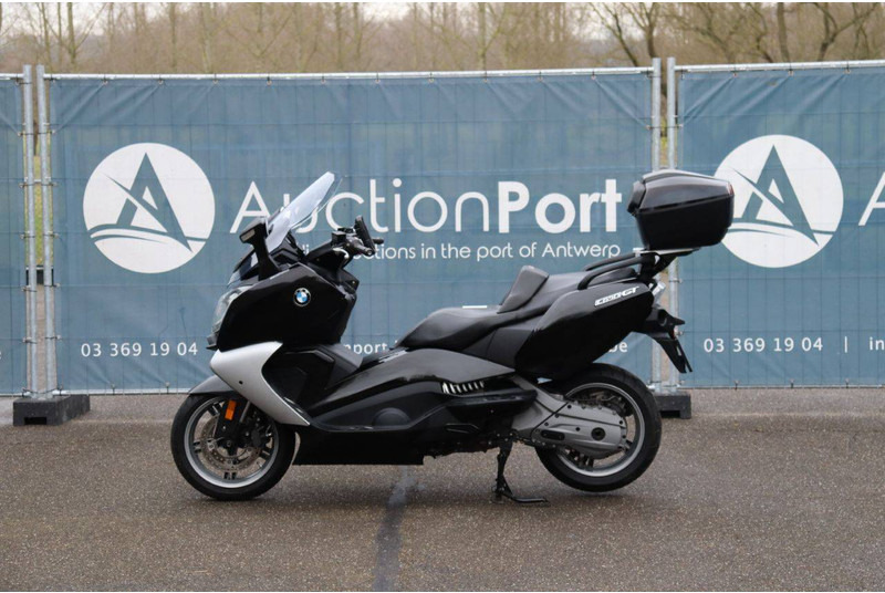 BMW C650 - Motorsykkel: bilde 2 BMW C650 - Motorsykkel: bilde 2