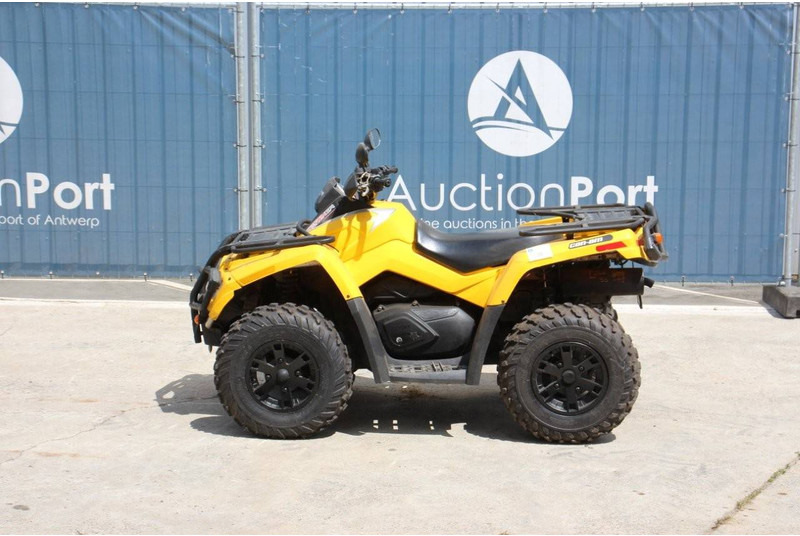 Bombardier OUTLANDER 650 XT - ATV/ Quad: bilde 2 Bombardier OUTLANDER 650 XT - ATV/ Quad: bilde 2