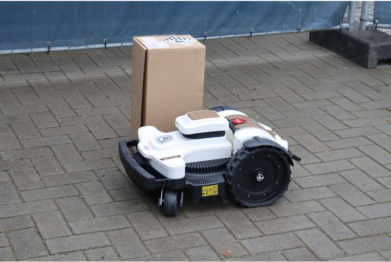 Cenntro AMBROGIO - Gressklipper: bilde 1 Cenntro AMBROGIO - Gressklipper: bilde 1