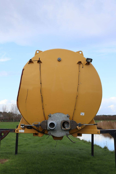 Custom Equipment 9000 - Vannpumpe: bilde 5 Custom Equipment 9000 - Vannpumpe: bilde 5