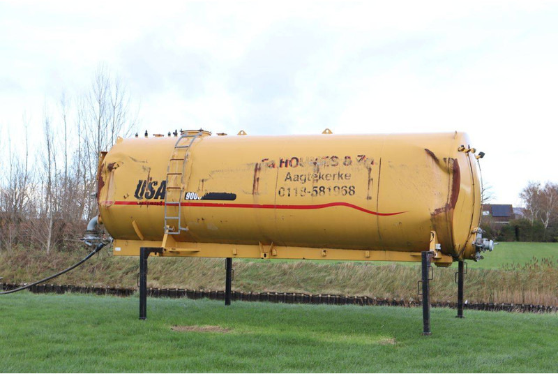 Custom Equipment 9000 - Vannpumpe: bilde 3 Custom Equipment 9000 - Vannpumpe: bilde 3