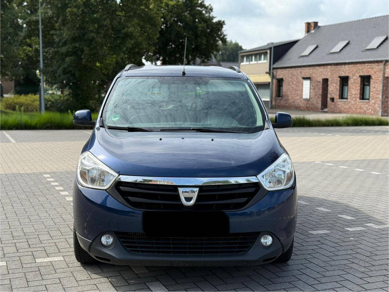Dacia Lodgy DCI - Sedan: bilde 2 Dacia Lodgy DCI - Sedan: bilde 2