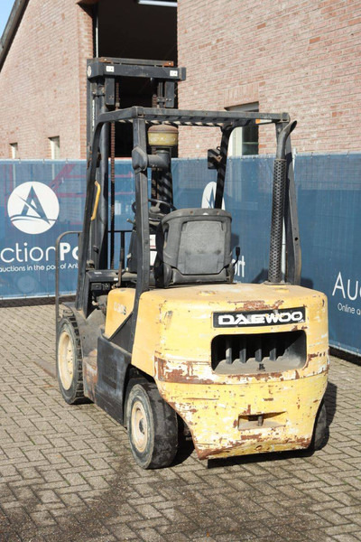 Daewoo D30S-3 - Dieseltruck: bilde 4 Daewoo D30S-3 - Dieseltruck: bilde 4