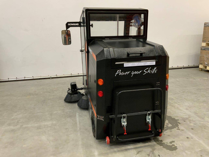 Daewoo DAS100 - Feiebil: bilde 5 Daewoo DAS100 - Feiebil: bilde 5