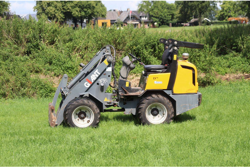 Giant D337T - Hjullaster: bilde 1 Giant D337T - Hjullaster: bilde 1