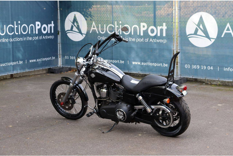 Harley-Davidson Dyna Wide Glide - Motorsykkel: bilde 3 Harley-Davidson Dyna Wide Glide - Motorsykkel: bilde 3
