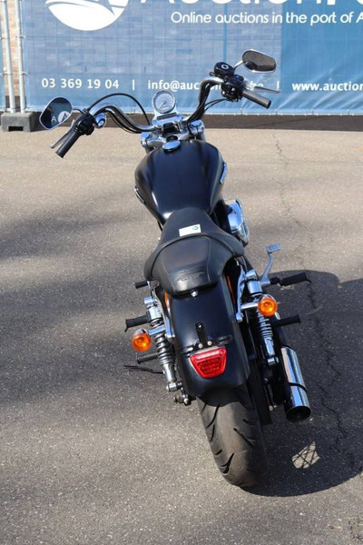 Harley-Davidson SPORTSTER XL1200 CUSTOM - Motorsykkel: bilde 5 Harley-Davidson SPORTSTER XL1200 CUSTOM - Motorsykkel: bilde 5