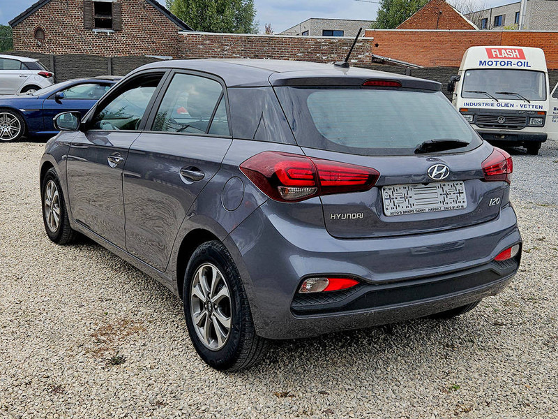 Hyundai i20 1.2 - Sedan: bilde 3 Hyundai i20 1.2 - Sedan: bilde 3