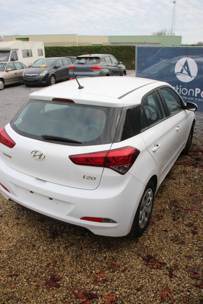 Hyundai i20 - Sedan: bilde 5 Hyundai i20 - Sedan: bilde 5