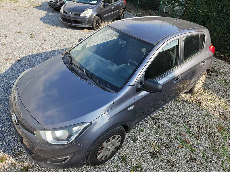 Hyundai i20 (I - update) 1.2 - Sedan: bilde 5 Hyundai i20 (I - update) 1.2 - Sedan: bilde 5