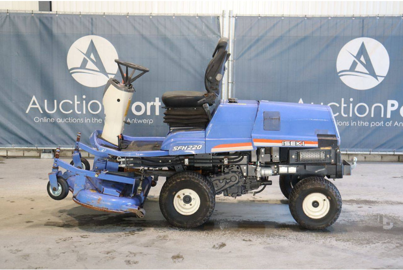 Iseki SFH220T - Gressklipper: bilde 2 Iseki SFH220T - Gressklipper: bilde 2