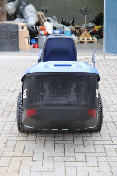 Iseki SXE213 - Gressklipper: bilde 5 Iseki SXE213 - Gressklipper: bilde 5