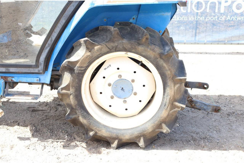 Traktor Iseki TA227: bilde 11