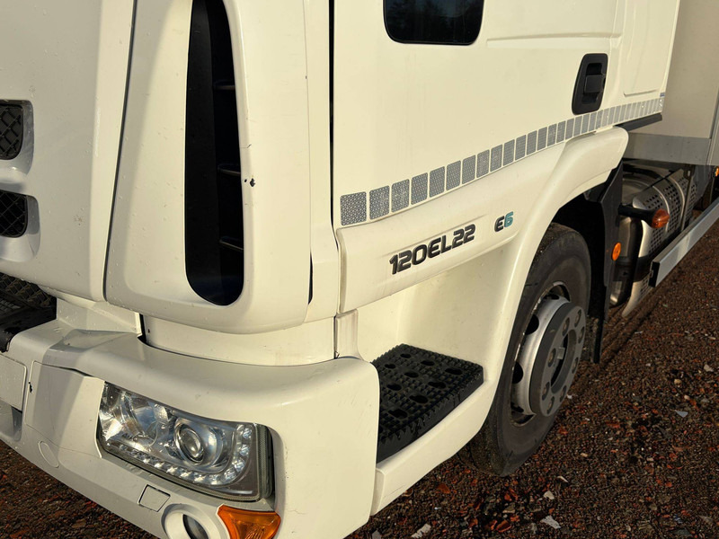 Iveco 120EL - Kassebil: bilde 5 Iveco 120EL - Kassebil: bilde 5
