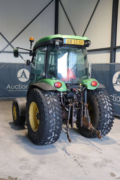 John Deere 4720 - Traktor: bilde 4 John Deere 4720 - Traktor: bilde 4