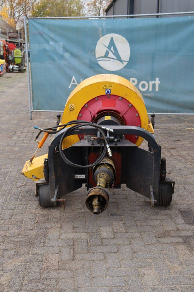 KWH 2051 PTO - Tohjulstraktor: bilde 3 KWH 2051 PTO - Tohjulstraktor: bilde 3