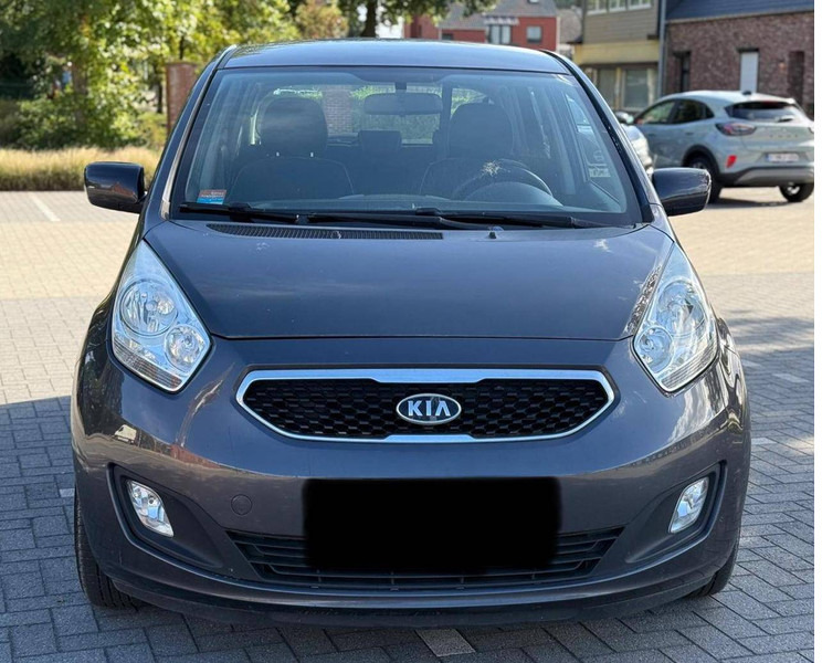 Kia Venga (I) 1.4 CVVT - Sedan: bilde 5 Kia Venga (I) 1.4 CVVT - Sedan: bilde 5