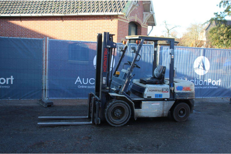 Komatsu FD30T-11E - Dieseltruck: bilde 1 Komatsu FD30T-11E - Dieseltruck: bilde 1