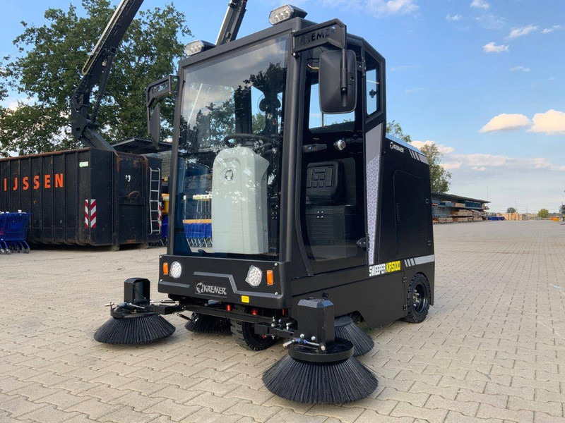 Kremer KRS100 - Feiebil: bilde 1 Kremer KRS100 - Feiebil: bilde 1