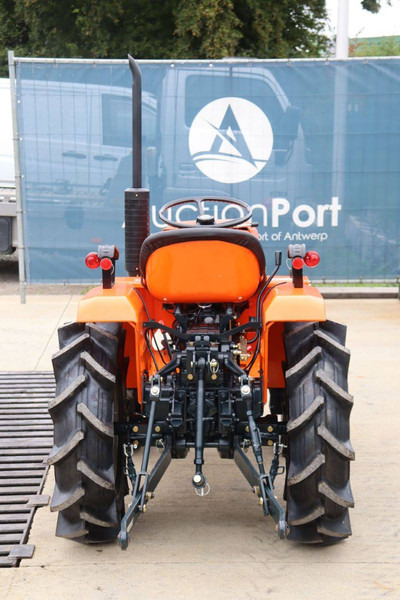Kubota B1400DT - Traktor: bilde 5 Kubota B1400DT - Traktor: bilde 5