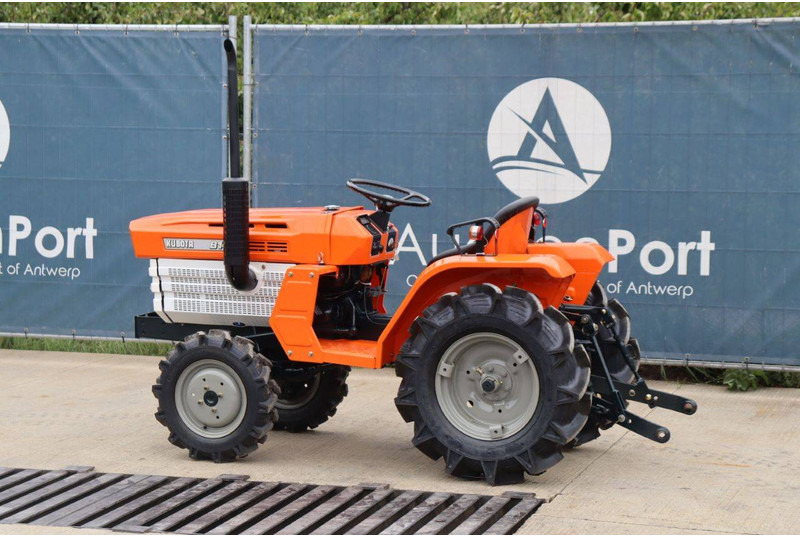 Kubota B1400DT - Traktor: bilde 3 Kubota B1400DT - Traktor: bilde 3