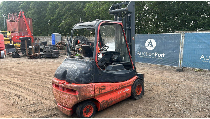 Linde E30-02 - El-truck: bilde 4 Linde E30-02 - El-truck: bilde 4