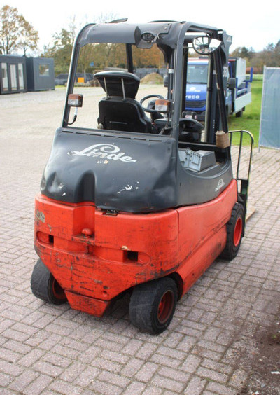 Linde E30/03/600 - El-truck: bilde 5 Linde E30/03/600 - El-truck: bilde 5