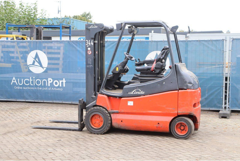 Linde E30/03 - El-truck: bilde 3 Linde E30/03 - El-truck: bilde 3