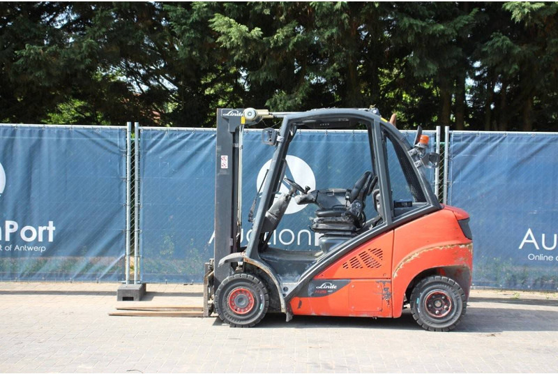 Linde H25D-02 - Dieseltruck: bilde 2 Linde H25D-02 - Dieseltruck: bilde 2