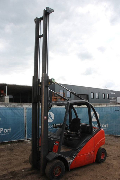 Linde H25T - Terrenggående gaffeltruck: bilde 3 Linde H25T - Terrenggående gaffeltruck: bilde 3