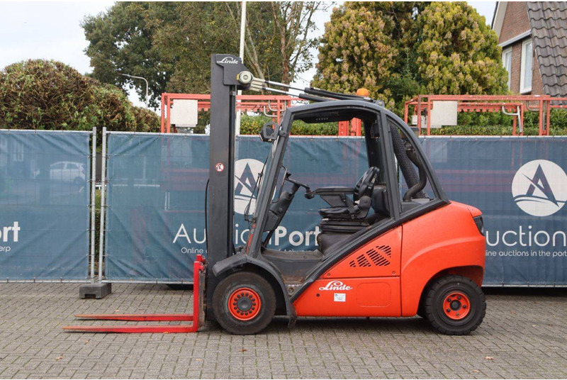 Linde H35D-01 - Dieseltruck: bilde 2 Linde H35D-01 - Dieseltruck: bilde 2